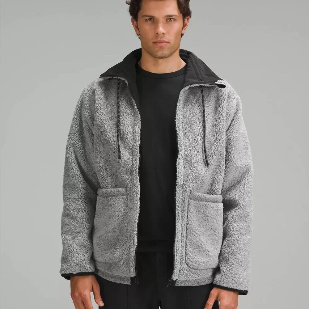 Men’s Lululemon Cozy Travel Reversible Jacket